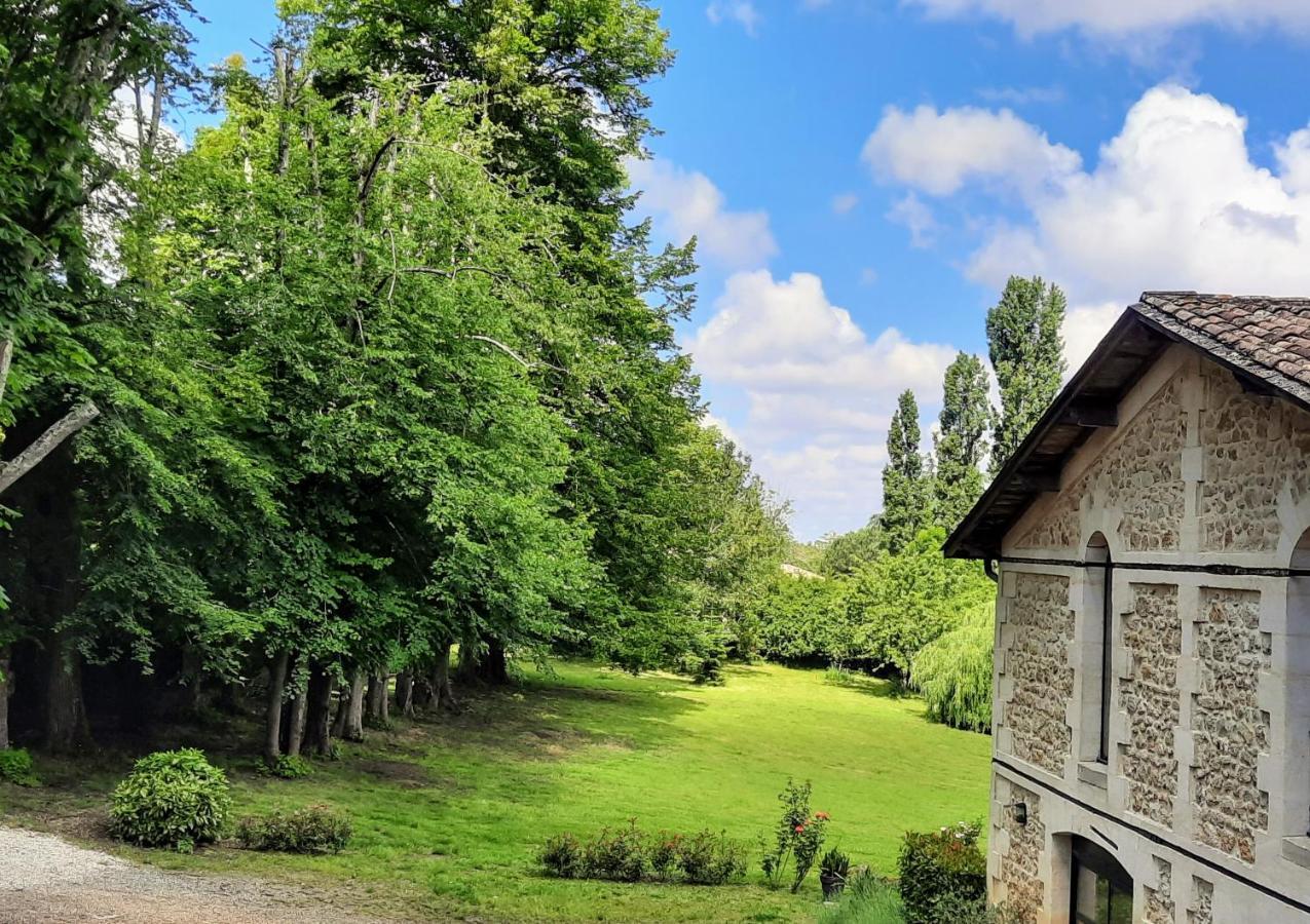 Gîte de charme à 15mn de Bordeaux Autonomie 100% Camblanes-et-Meynac Extérieur photo
